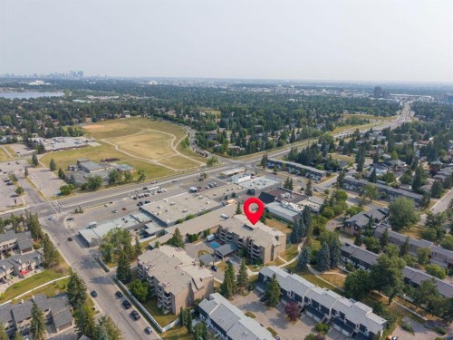 2305-202 Braeglen Close Sw, Calgary, AB 