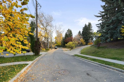 826 Durham Avenue Sw, Calgary, AB - Outdoor With View