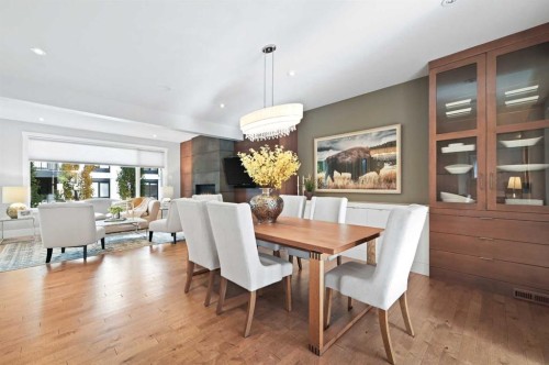 826 Durham Avenue Sw, Calgary, AB - Indoor Photo Showing Dining Room