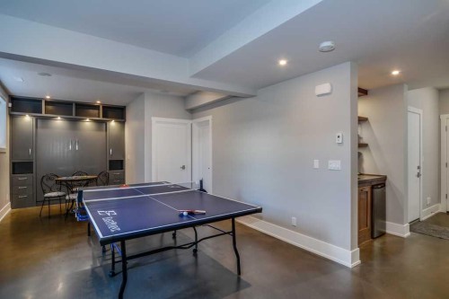 826 Durham Avenue Sw, Calgary, AB - Indoor Photo Showing Other Room
