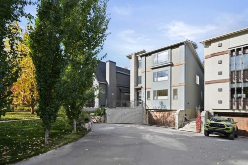 826 Durham Avenue Sw, Calgary, AB - Outdoor
