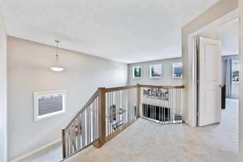 109 Seagreen Link, Chestermere, AB - Indoor Photo Showing Other Room