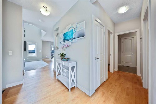109 Seagreen Link, Chestermere, AB - Indoor Photo Showing Other Room