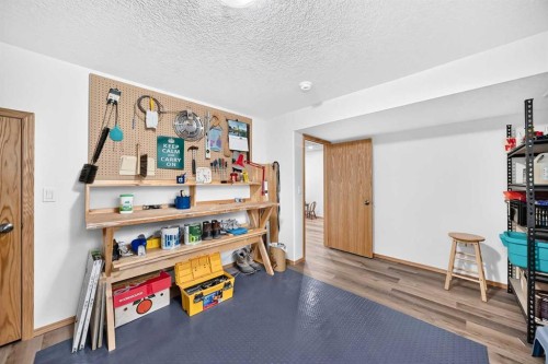 6203 Dalmarnock Green Nw, Calgary, AB - Indoor Photo Showing Other Room