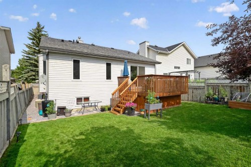 940 Coventry Drive Ne, Calgary, AB - Outdoor With Deck Patio Veranda With Exterior