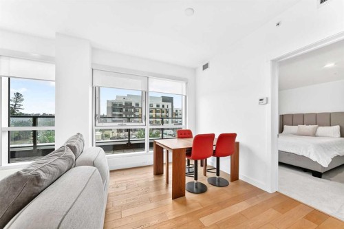 323-88 9 Street Ne, Calgary, AB - Indoor