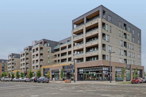 623-3932 University Avenue Nw, Calgary, AB - Outdoor With Balcony With Facade