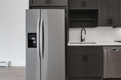 623-3932 University Avenue Nw, Calgary, AB - Indoor Photo Showing Kitchen