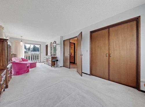 9556 Oakland Way Sw, Calgary, AB - Indoor