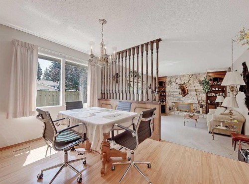 9556 Oakland Way Sw, Calgary, AB - Indoor