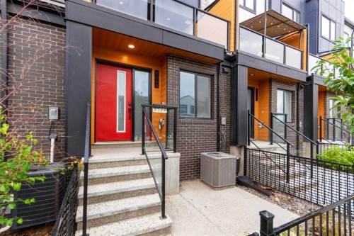 8524 21 Avenue Se, Calgary, AB - Outdoor