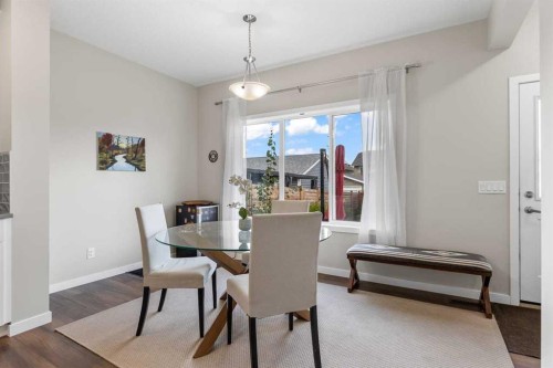 111 Hillcrest Close Sw, Airdrie, AB - Indoor Photo Showing Dining Room