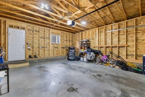 111 Hillcrest Close Sw, Airdrie, AB - Indoor Photo Showing Garage