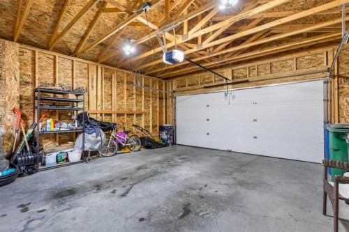 111 Hillcrest Close Sw, Airdrie, AB - Indoor Photo Showing Garage