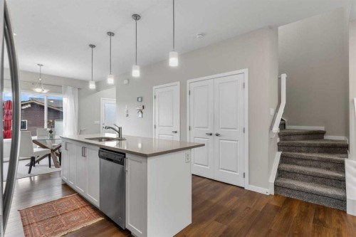 111 Hillcrest Close Sw, Airdrie, AB - Indoor Photo Showing Kitchen With Upgraded Kitchen