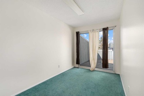 13-803 Varsity Estates Drive Nw, Calgary, AB - Indoor Photo Showing Other Room