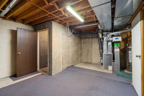 13-803 Varsity Estates Drive Nw, Calgary, AB - Indoor Photo Showing Basement