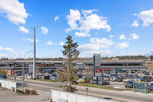 13-803 Varsity Estates Drive Nw, Calgary, AB - Outdoor With View