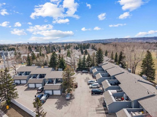 13-803 Varsity Estates Drive Nw, Calgary, AB - Outdoor With View