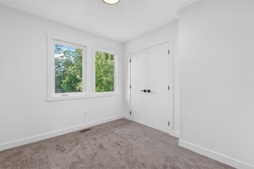 905-5340 17 Avenue Sw, Calgary, AB - Indoor Photo Showing Other Room