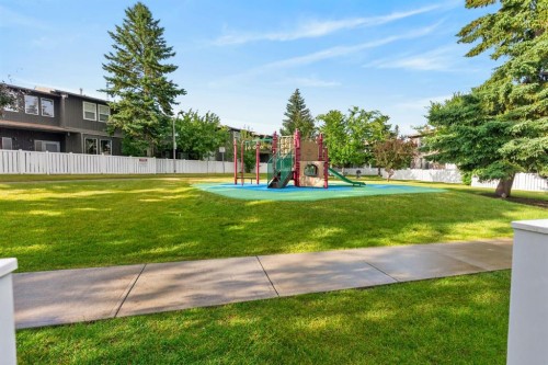905-5340 17 Avenue Sw, Calgary, AB - Outdoor With Backyard