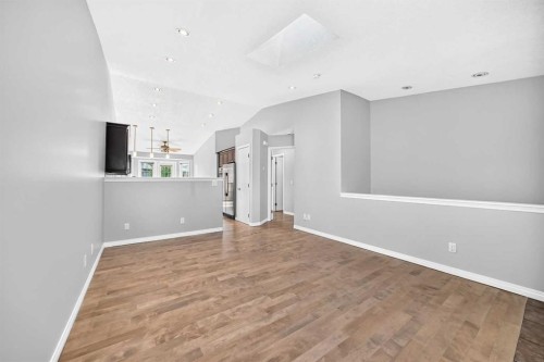 337 Harvest Lake Green Ne, Calgary, AB - Indoor Photo Showing Other Room