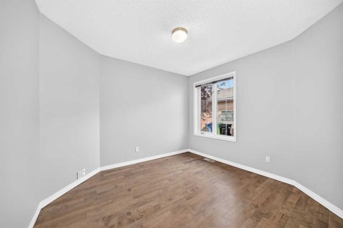 337 Harvest Lake Green Ne, Calgary, AB - Indoor Photo Showing Other Room