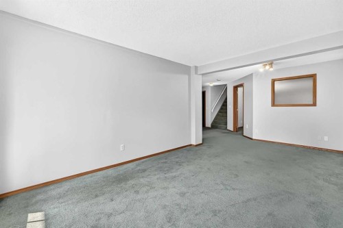 337 Harvest Lake Green Ne, Calgary, AB - Indoor Photo Showing Other Room
