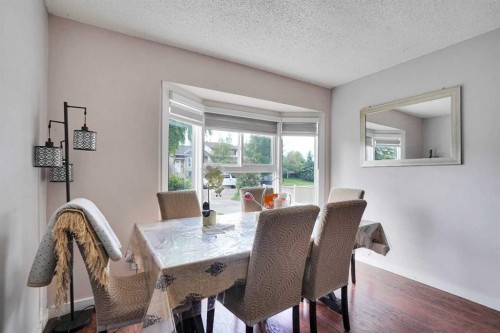 6515 Martingrove Drive Ne, Calgary, AB - Indoor Photo Showing Dining Room