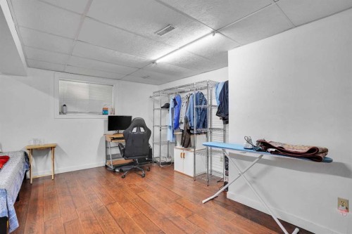 6515 Martingrove Drive Ne, Calgary, AB - Indoor