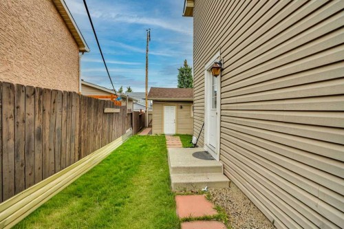 6515 Martingrove Drive Ne, Calgary, AB - Outdoor With Exterior