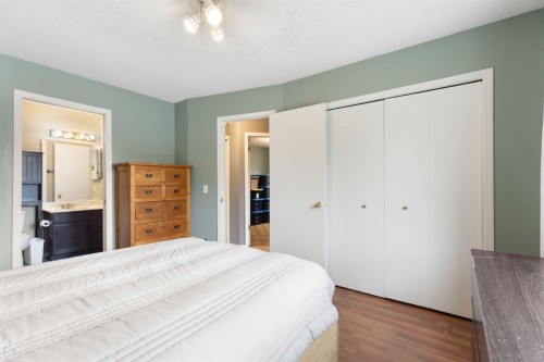 176 Riverbend Drive Se, Calgary, AB - Indoor Photo Showing Bedroom