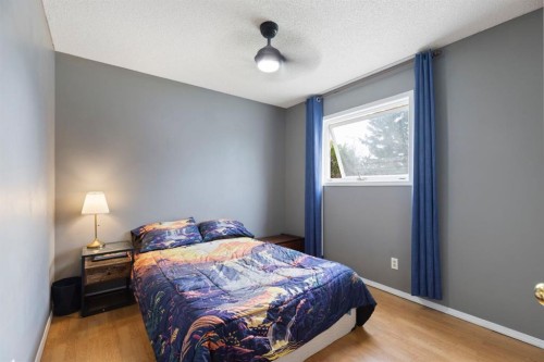 176 Riverbend Drive Se, Calgary, AB - Indoor Photo Showing Bedroom