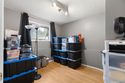 176 Riverbend Drive Se, Calgary, AB - Indoor