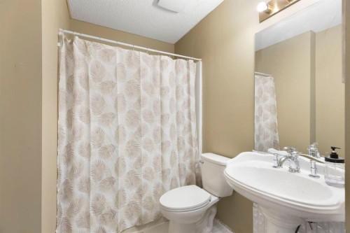 176 Riverbend Drive Se, Calgary, AB - Indoor Photo Showing Bathroom