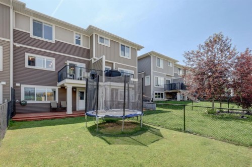 673 Hillcrest Road SW Airdrie, AB T4B 4C7