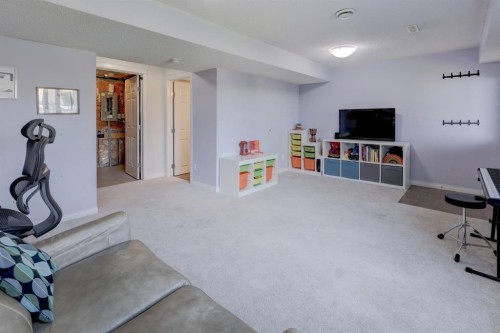 673 Hillcrest Road Sw, Airdrie, AB - Indoor