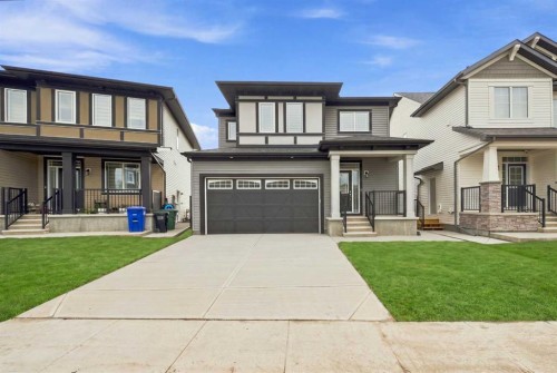 4012 SOUTHWINDS Way SW Airdrie, AB T4B 5X4