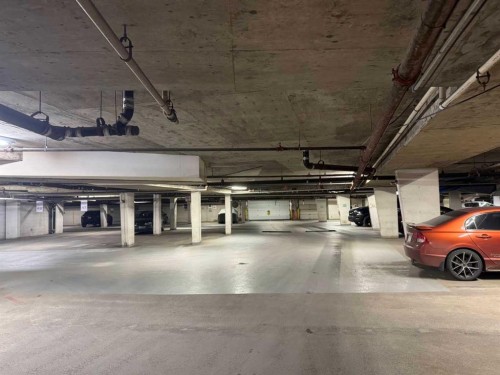 343-333 Riverfront Avenue Se, Calgary, AB - Indoor Photo Showing Garage