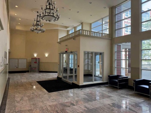 343-333 Riverfront Avenue Se, Calgary, AB - Indoor Photo Showing Other Room