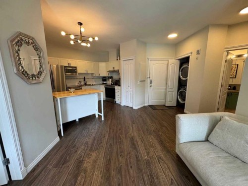 343-333 Riverfront Avenue Se, Calgary, AB - Indoor