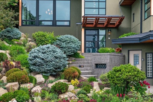 2320 Juniper Road Nw, Calgary, AB - Outdoor