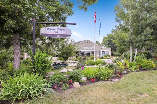 522 22 Avenue Ne, Calgary, AB - Outdoor