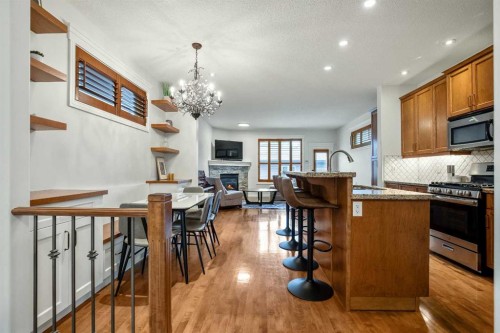 522 22 Avenue Ne, Calgary, AB - Indoor