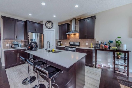 115 Savanna Parade Ne, Calgary, AB 