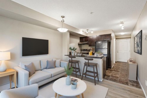 2117-403 Mackenzie Way Sw, Airdrie, AB - Indoor