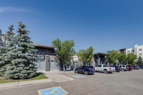 2117-403 Mackenzie Way Sw, Airdrie, AB - Outdoor