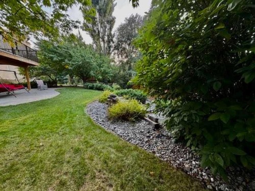 151 Riverside Mews Se, Calgary, AB - Outdoor