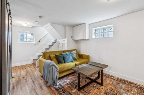 1644 16 Street Se, Calgary, AB - Indoor
