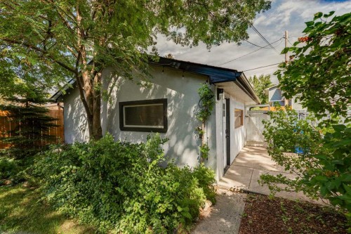 1644 16 Street Se, Calgary, AB - Outdoor